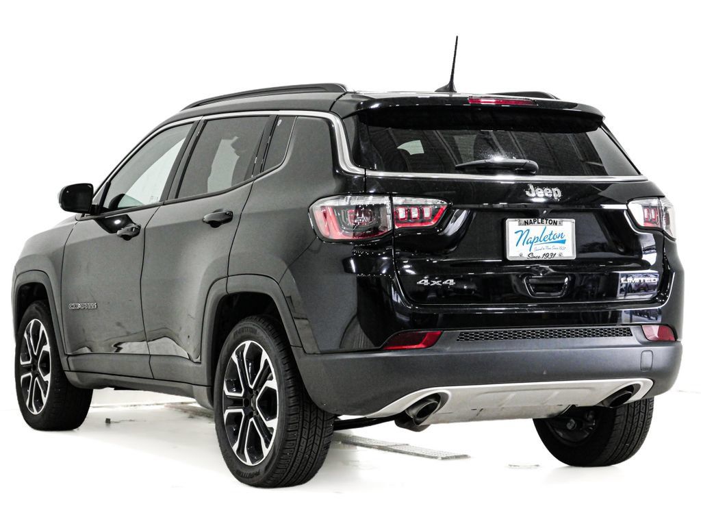 Used 2023 Jeep Compass Limited AWD/4WD image 8
