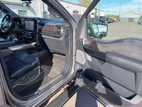 Used 2024 Ford F150 Platinum AWD/4WD image 21