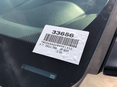 Certified 2024 Toyota Corolla Cross L FWD image 18