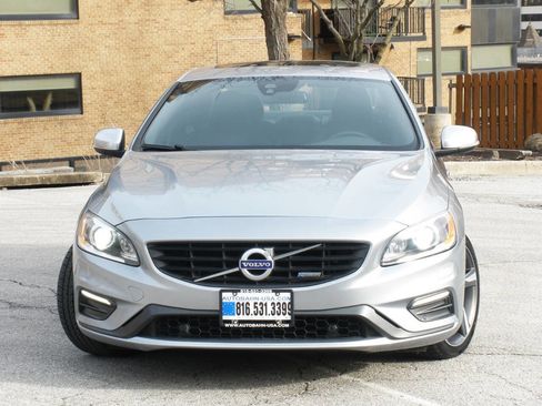 Used 2015 Volvo S60 T6 R-Design Platinum image 5