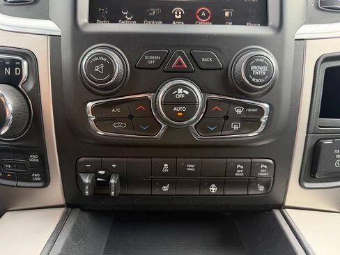 Used 2017 RAM 1500 Big Horn AWD/4WD image 22