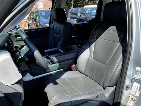 Used 2024 Toyota Tundra Limited image 7