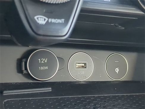 Used 2023 Genesis G70 2.0T w/ Sport Prestige Package image 20