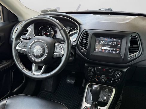 Used 2018 Jeep Compass Latitude w/ Popular Equipment Group AWD/4WD image 23