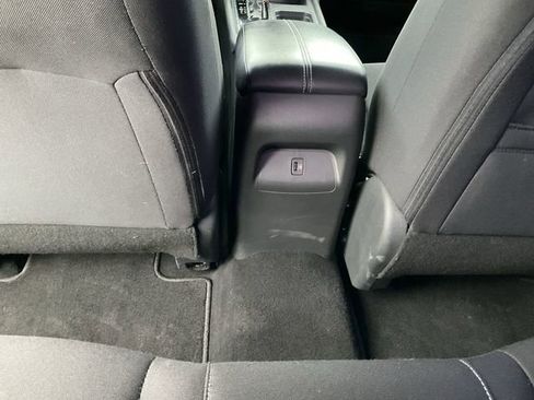 Used 2021 Nissan Sentra SV image 27