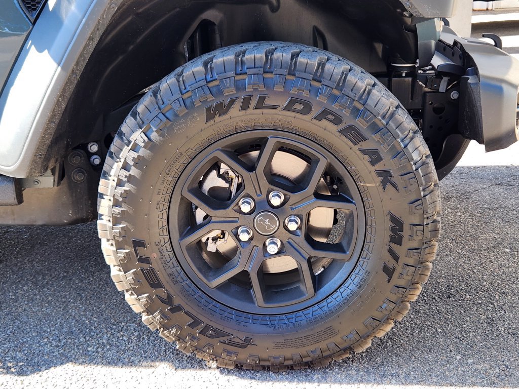 Used 2026 Jeep Wrangler Unlimited Sport AWD/4WD image 15