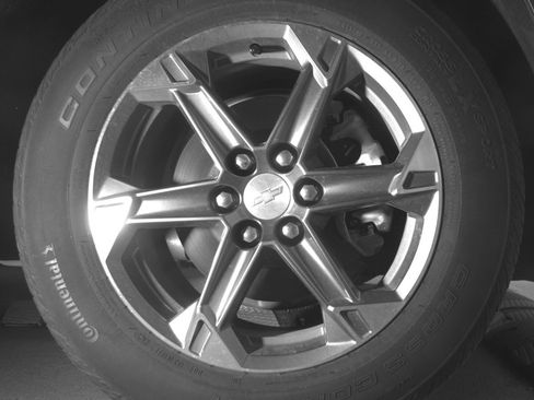 Used 2025 Chevrolet Blazer LT FWD image 13