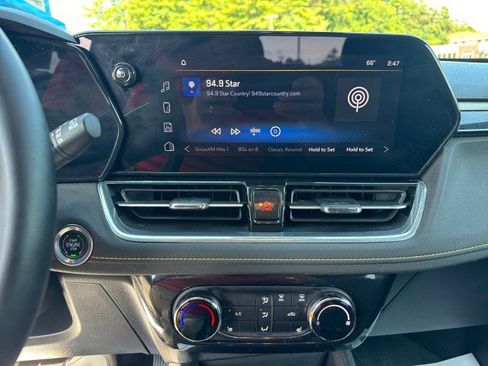 Used 2024 Chevrolet TrailBlazer ACTIV w/ Driver Confidence Package image 14