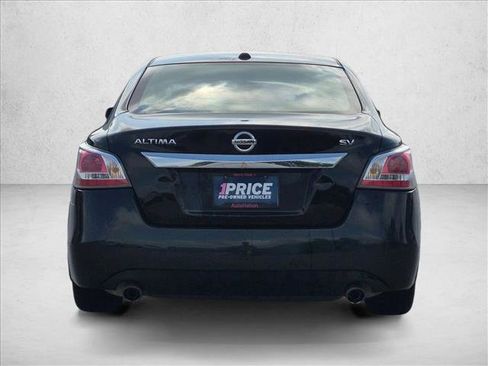 Used 2015 Nissan Altima 2.5 SV FWD image 6