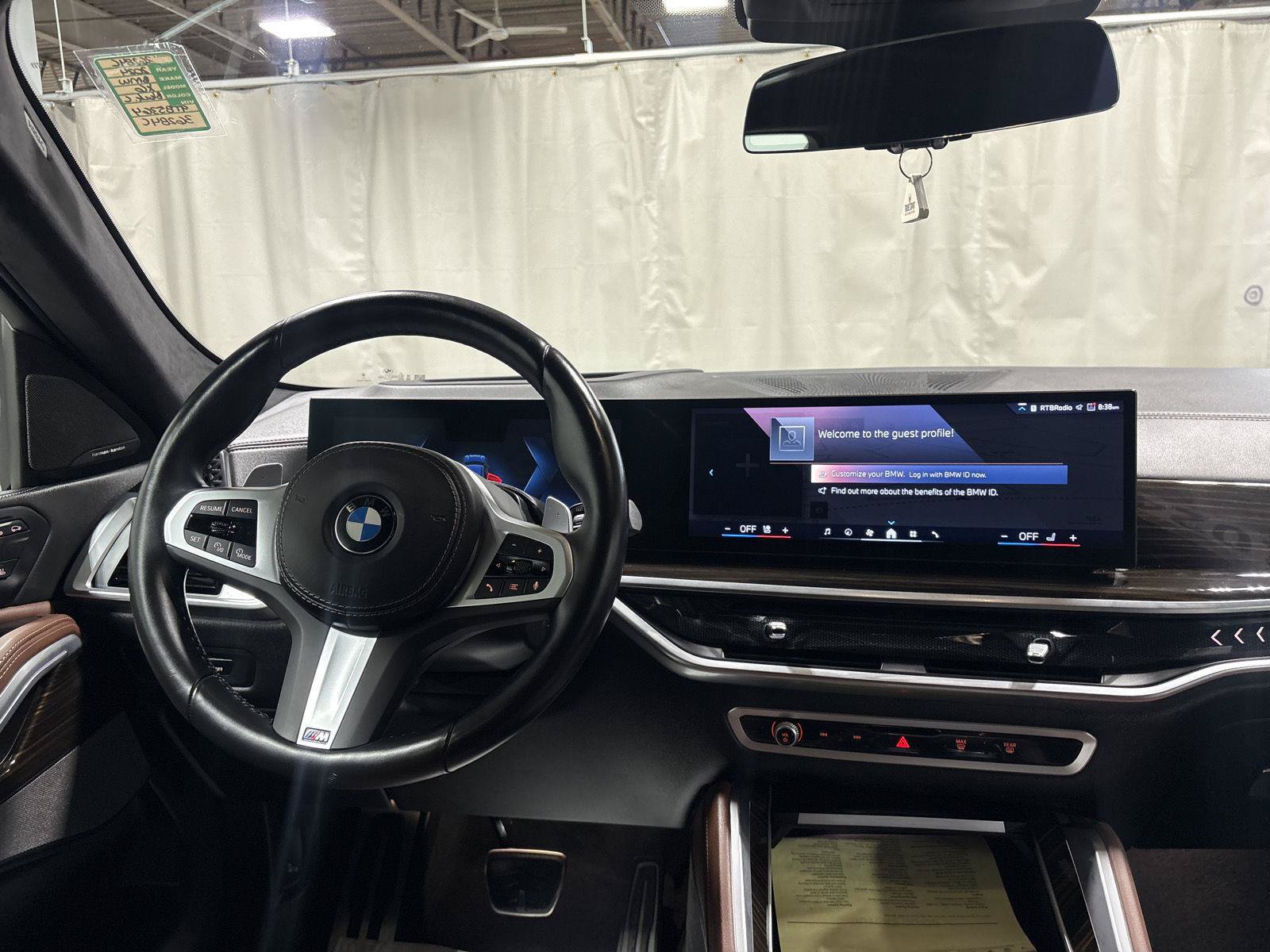Used 2024 BMW X6 xDrive40i w/ Premium Package AWD/4WD image 4