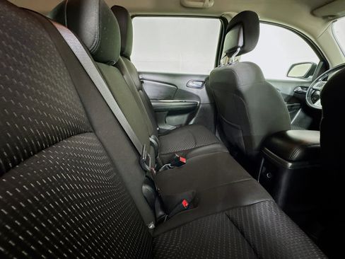 Used 2019 Dodge Journey SE w/ Connectivity Group image 26