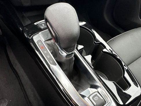 Used 2024 Chevrolet Trax ACTIV w/ Sunroof Package image 15