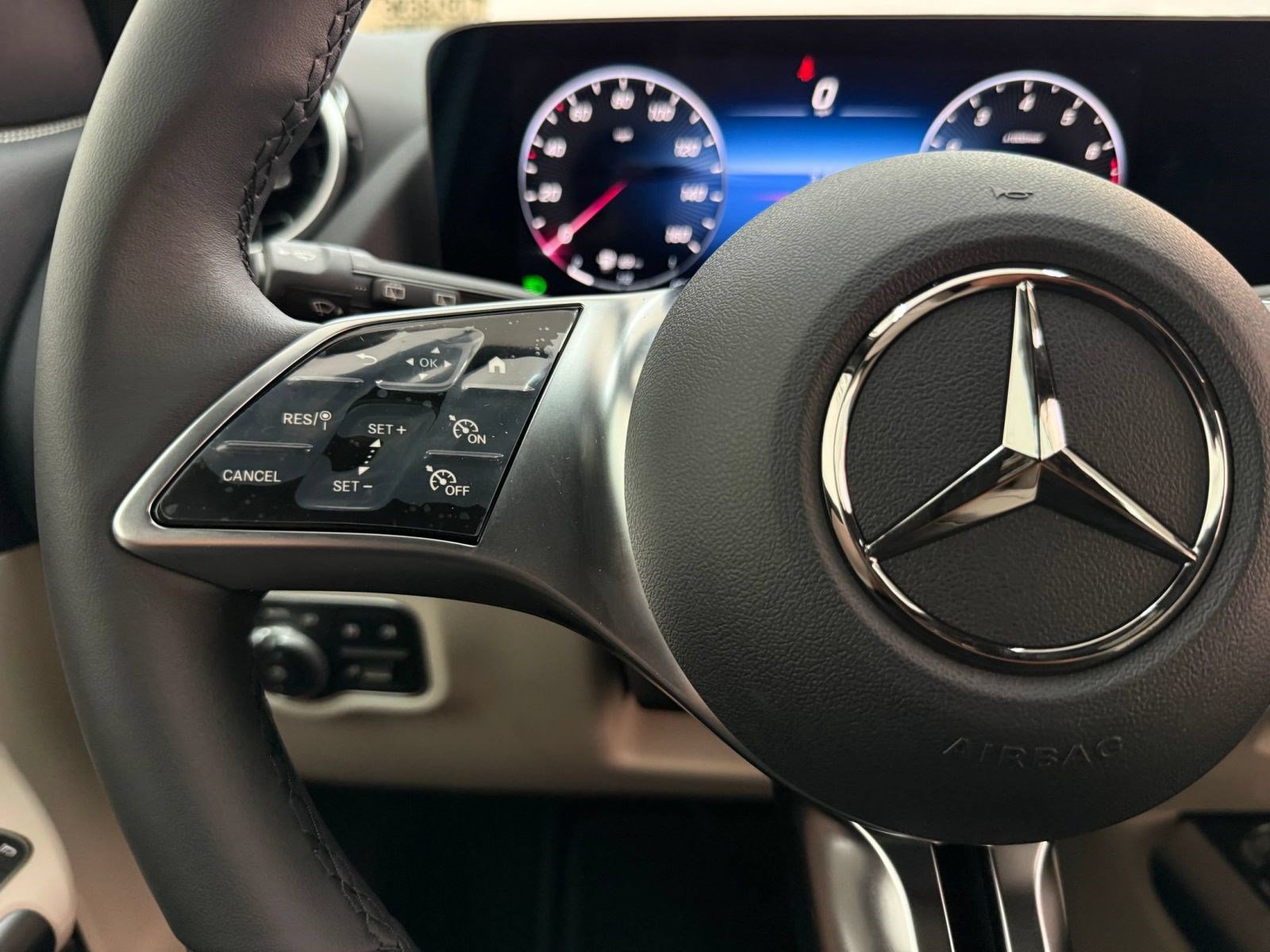 New 2026 Mercedes-Benz GLA 250 image 13