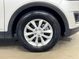 Used 2018 Kia Sorento LX image 4