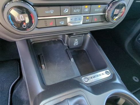 New 2026 Ford Bronco Big Bend AWD/4WD image 18