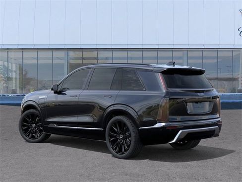 New 2026 Cadillac Vistiq Platinum w/ LPO, Floor Liner Package image 3