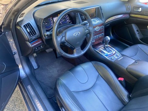 Used 2013 INFINITI G37 Convertible w/ Premium Pkg RWD image 19