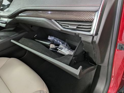 Used 2019 Cadillac XT4 Sport FWD image 32