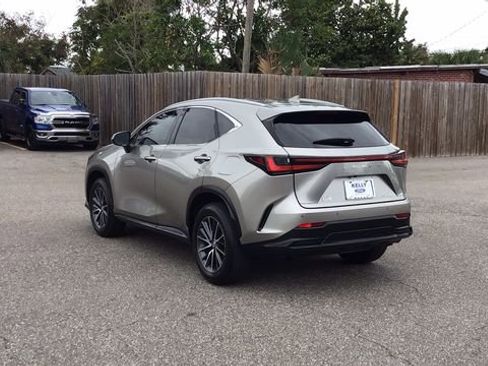 Used 2024 Lexus NX 250 FWD w/ Premium Package image 8