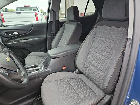 Used 2024 Chevrolet Equinox LT image 11