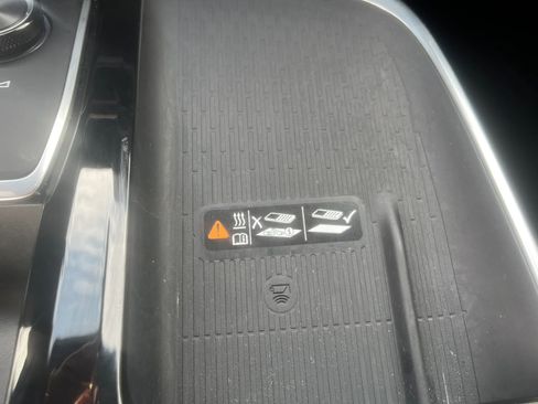 Used 2026 Buick Enclave Preferred FWD image 8