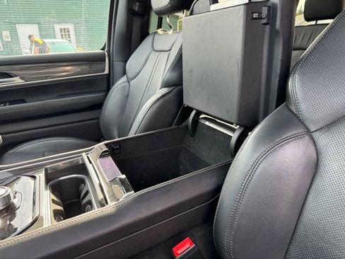 Used 2022 Jeep Wagoneer Series II image 31