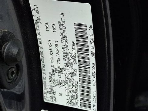 Certified 2023 Toyota Tacoma SR5 AWD/4WD image 26