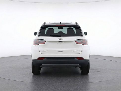 Used 2025 Jeep Compass Limited AWD/4WD image 7