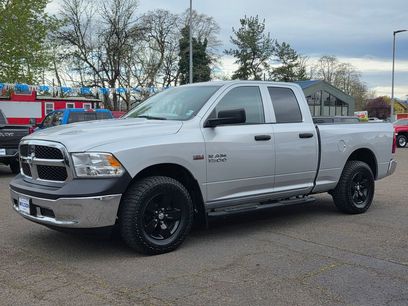 Used 2017 RAM 1500 ST w/ SXT Appearance Group