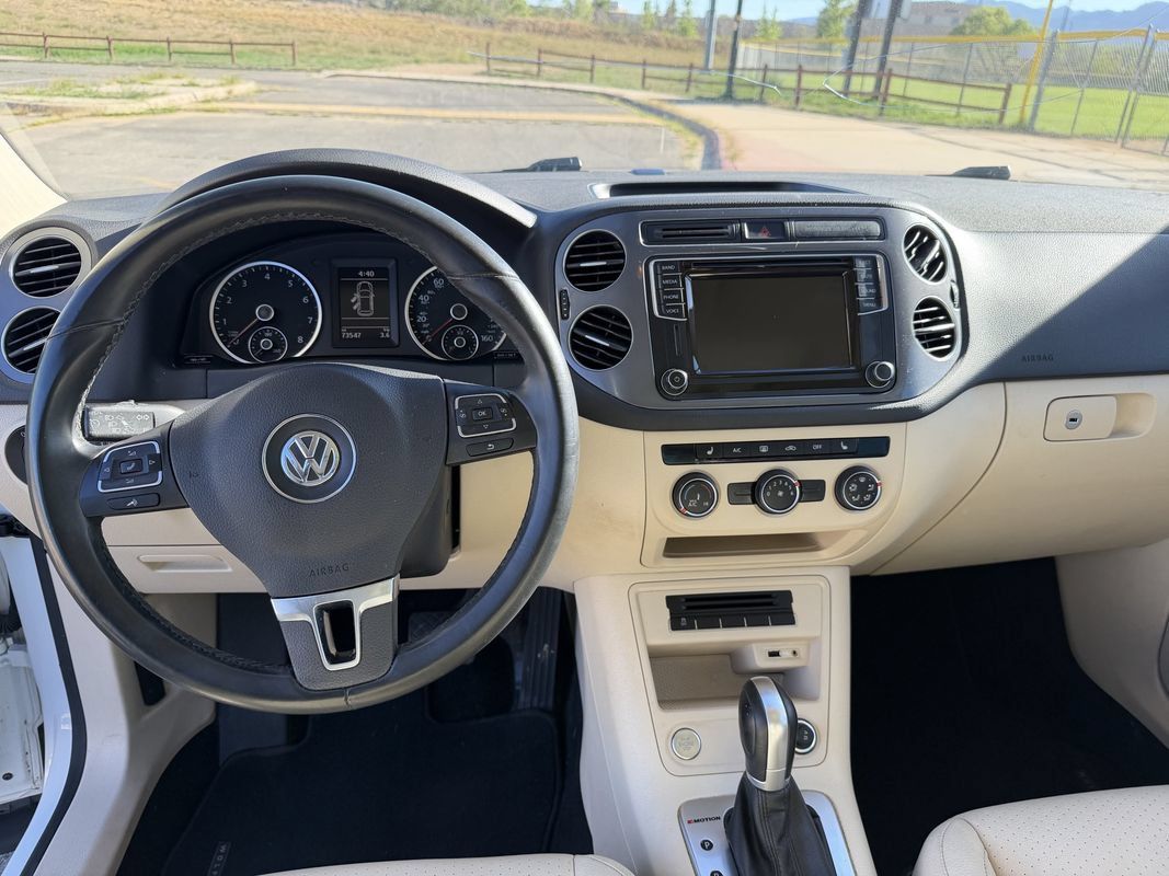 Used 2017 Volkswagen Tiguan Wolfsburg Edition AWD/4WD image 11