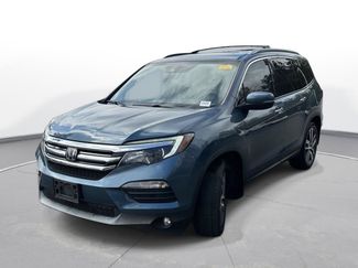 Used 2016 Honda Pilot Touring video 2