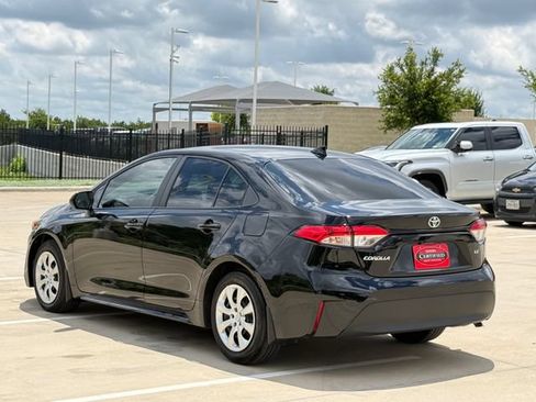 Used 2026 Toyota Corolla LE FWD image 6