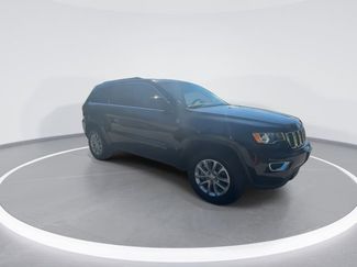 Used 2021 Jeep Grand Cherokee Laredo w/ Security & Convenience Group AWD/4WD video 2