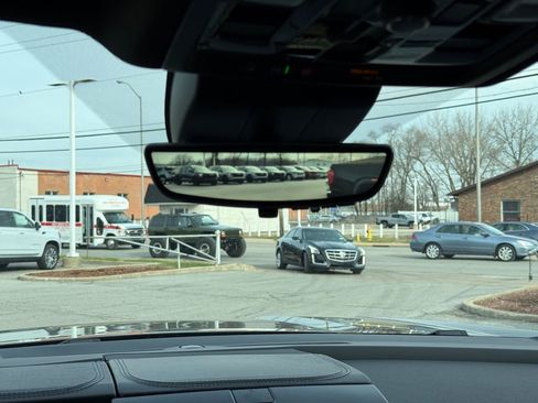 New 2026 GMC Yukon Denali w/ Denali Reserve Package image 35