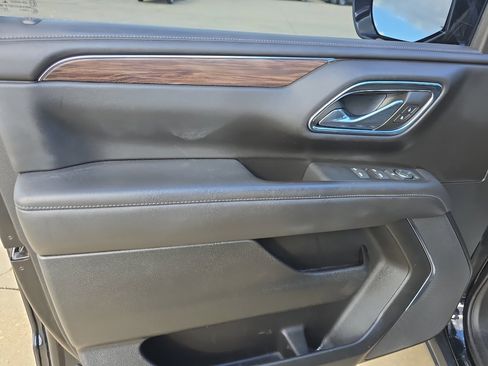 Used 2023 Chevrolet Tahoe LS image 19