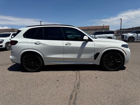 Used 2024 BMW X5 xDrive40i w/ Executive Package AWD/4WD image 4