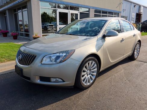 Used 2013 Buick Regal Premium FWD image 3