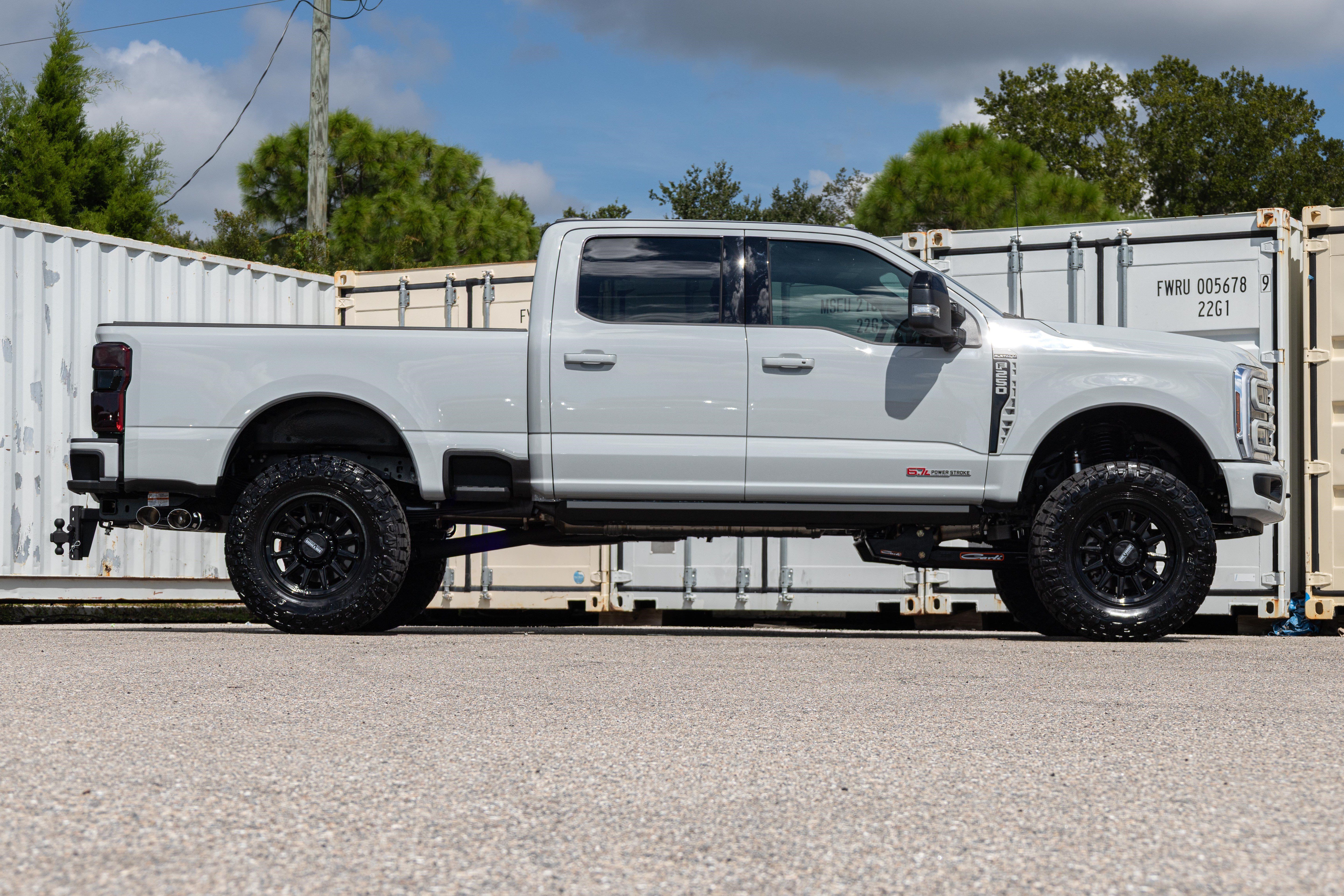 New 2026 Ford F250 Platinum AWD/4WD image 3