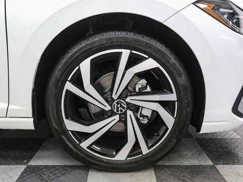 New 2026 Volkswagen Jetta SEL image 11