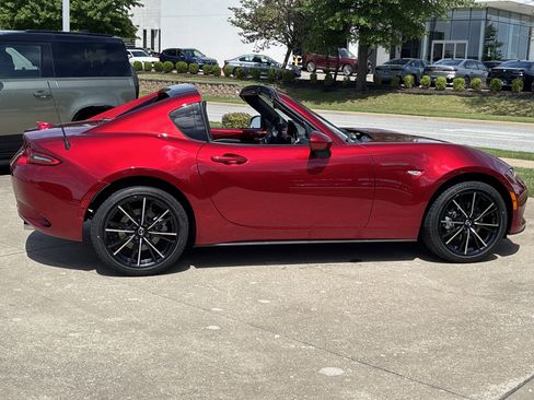 New 2026 MAZDA MX-5 Miata RF Grand Touring RWD image 2
