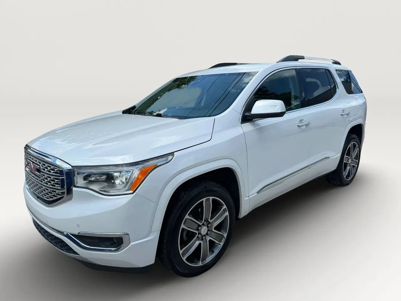 Used 2017 GMC Acadia Denali FWD image 7