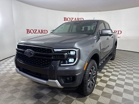 Used 2025 Ford Ranger Lariat w/ Trailer Tow Package image 4