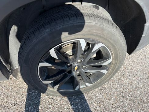 Used 2021 Chevrolet TrailBlazer LT w/ Convenience Package FWD image 14