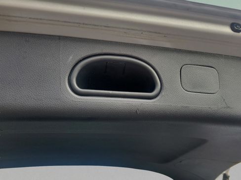 Used 2022 Kia Sportage LX image 12