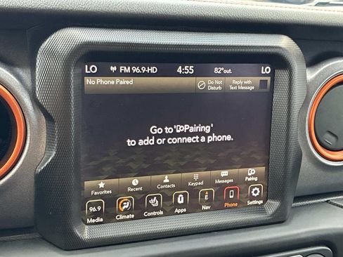 Used 2022 Jeep Gladiator Mojave w/ LED Lighting Group AWD/4WD image 47