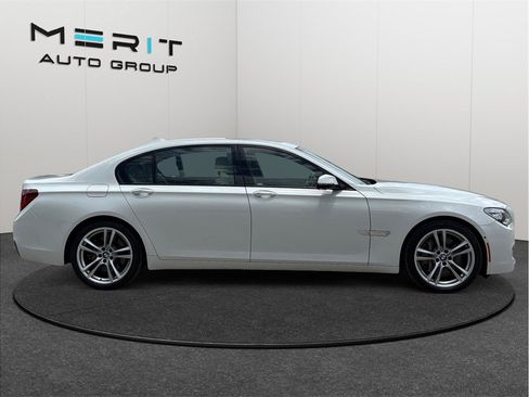 Used 2015 BMW 750Li RWD image 10
