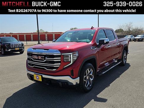 Used 2025 GMC Sierra 1500 SLT image 1