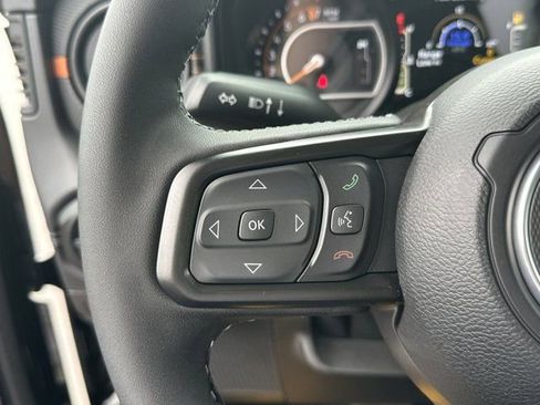 New 2025 Jeep Gladiator Mojave w/ Steel Bumper Group image 22