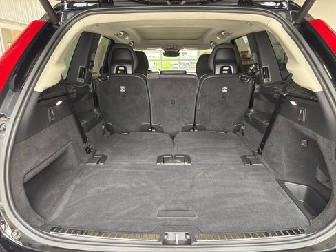 Used 2024 Volvo XC90 B6 Core w/ Protection Package Premier AWD/4WD image 23