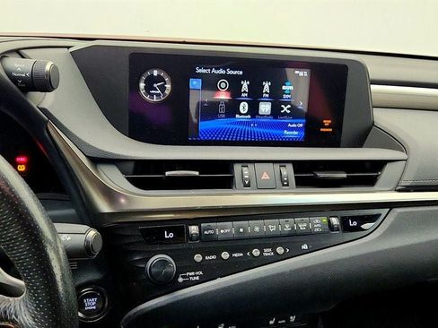 Used 2019 Lexus ES 350 F Sport w/ Accessory Package 2 FWD image 18